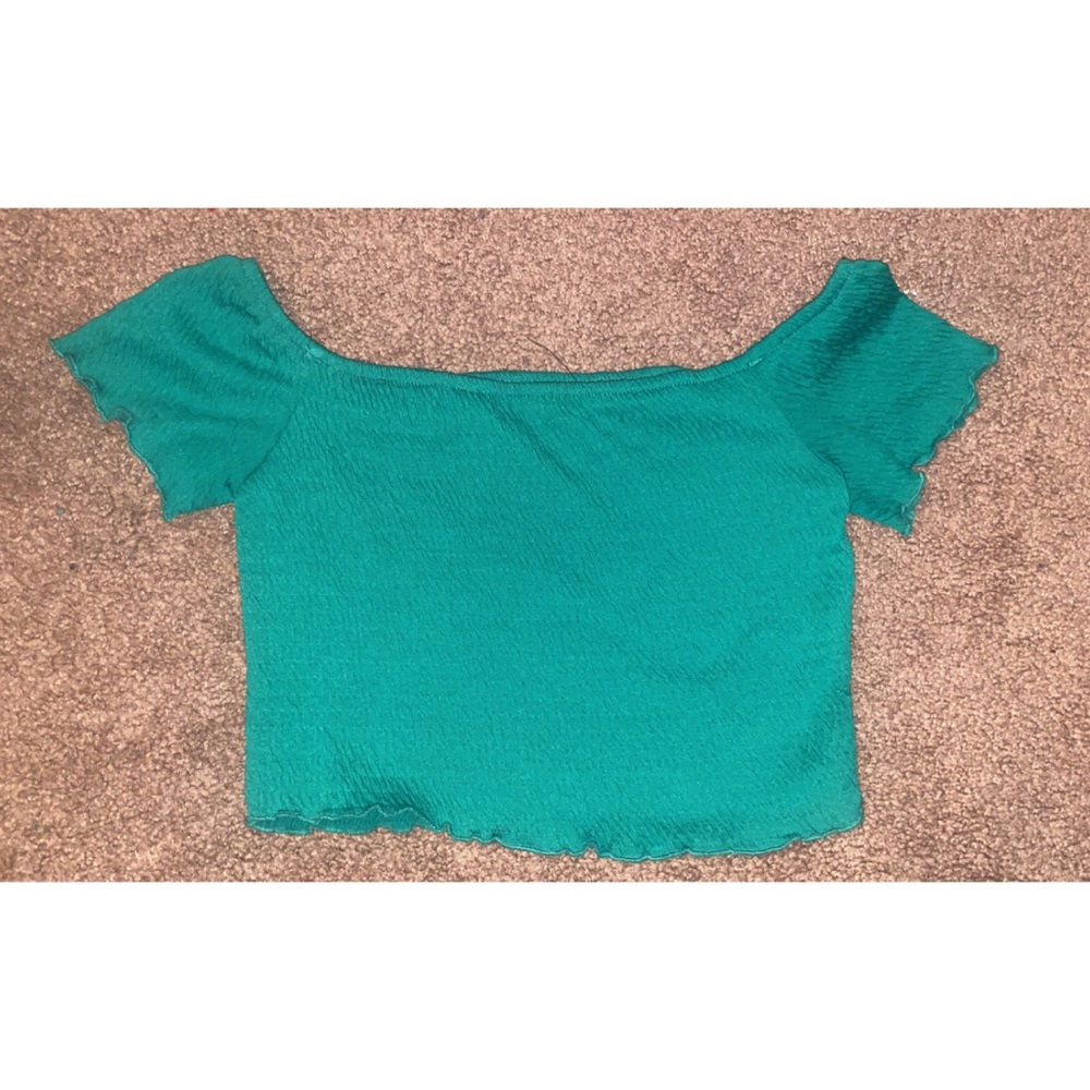 crop top